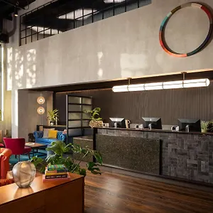 Hotell The Gantry London, Curio Collection By Hilton, London